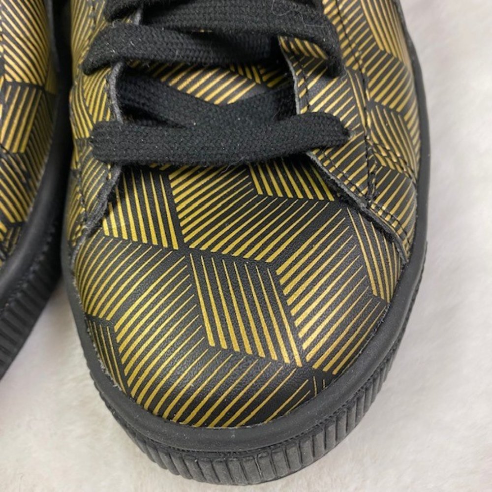 PUMA Women's Basket Classic Metallic‎ Sneaker, size 8.5 - Picture 3 of 11